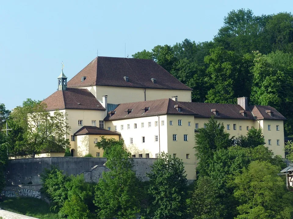 Dietrich von Bern: Vermittler zwischen verfeindeten Fronten bei den Nibelungen-Festspielen in Worms