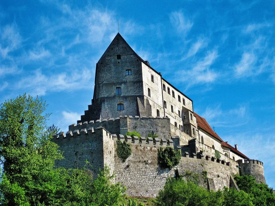 IKORO Burghausen: Industrie- und Kontaktmesse an FH Rosenheim