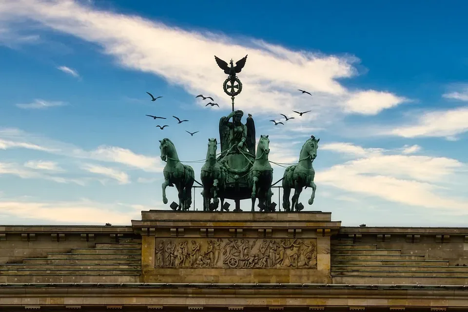 Berlin führt Richteranklage ein: Breite Zustimmung im Abgeordnetenhaus