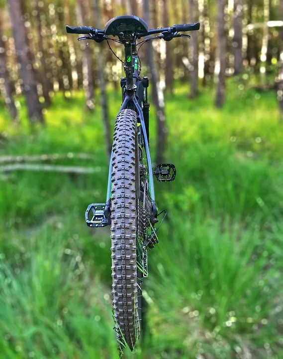 Mountainbiker (14) stürzt in Balingen: Schwere Verletzungen nach Treppe-Unfall