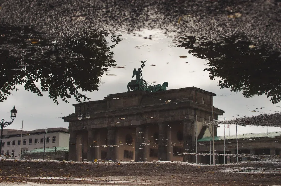 Brandenburg in Bedrängnis: Eskalation von Extremismus und Antisemitismus