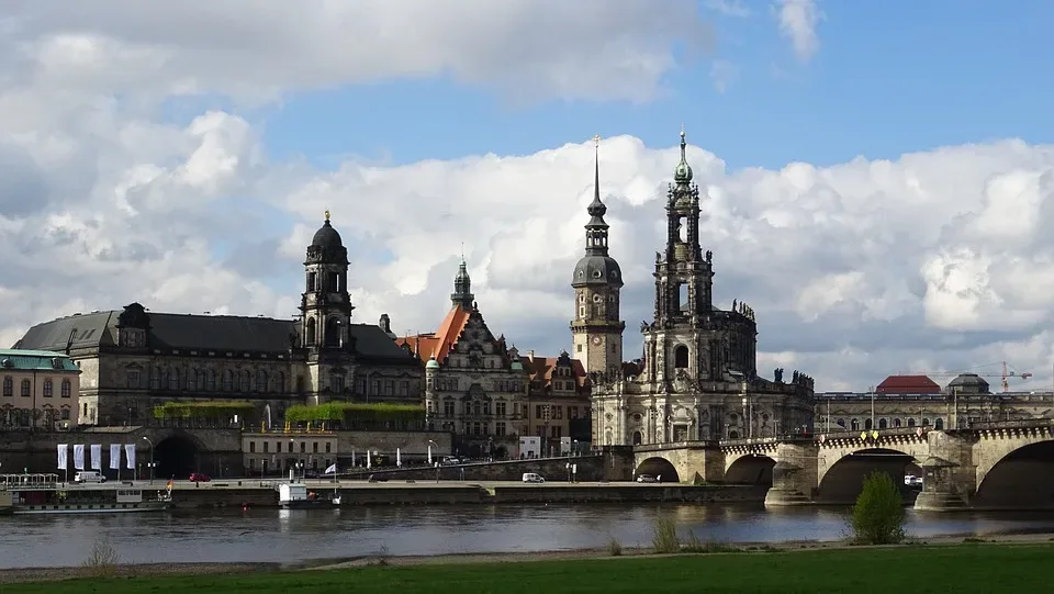 Protest in Dresden: Demonstranten wollen Rammstein-Konzert stören