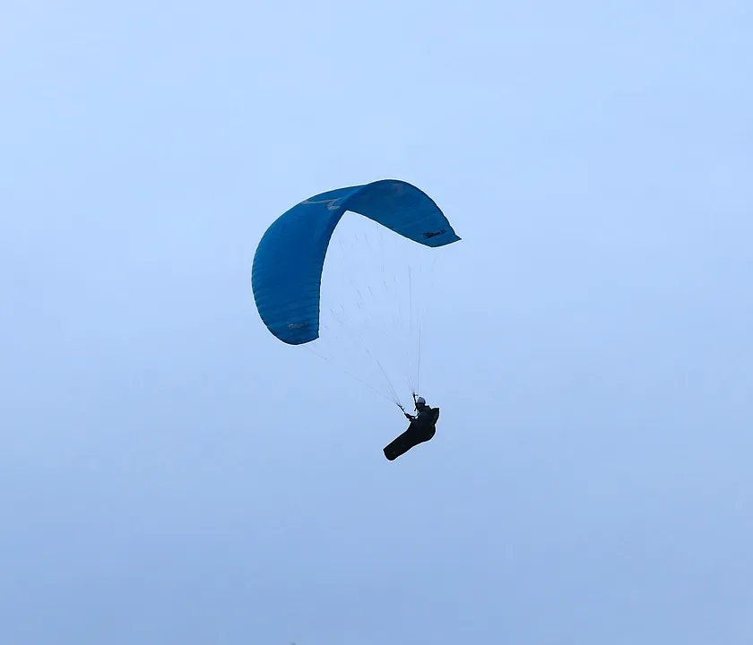 Unwetteralarm im Unstrut-Hainich-Kreis: Gewitterwarnung mit Windböen für heute!