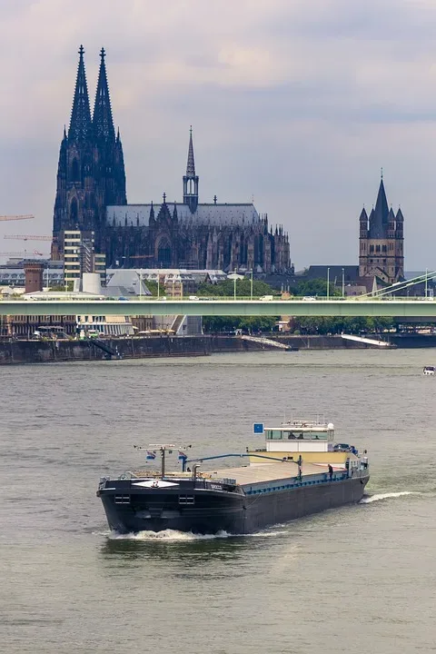 Proteste in Köln: „Weimar“-Konzert sorgt für Aufregung