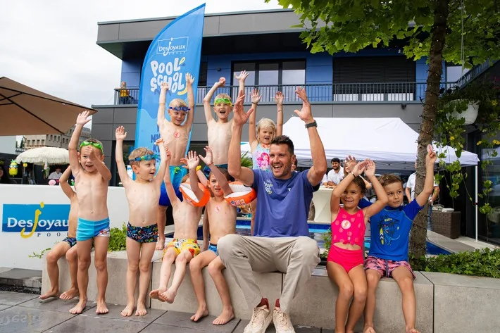 Desjoyaux Pool-School: Ein voller Erfolg für junge Schwimmanfänger