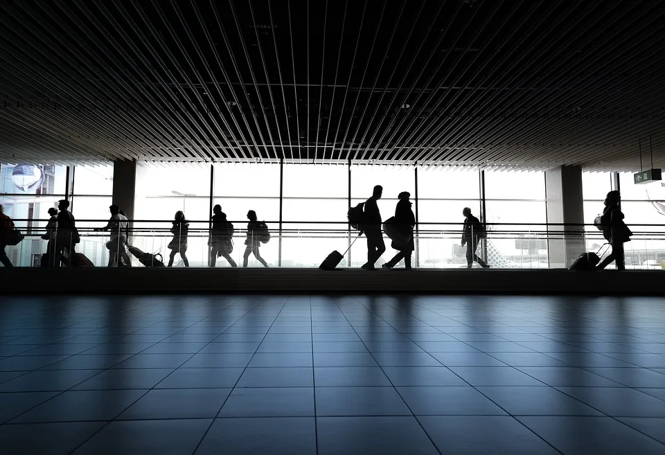 Flughafen Frankfurt: Chaos durch ‚Letzte Generation‘ gefährdet Sommerreisen