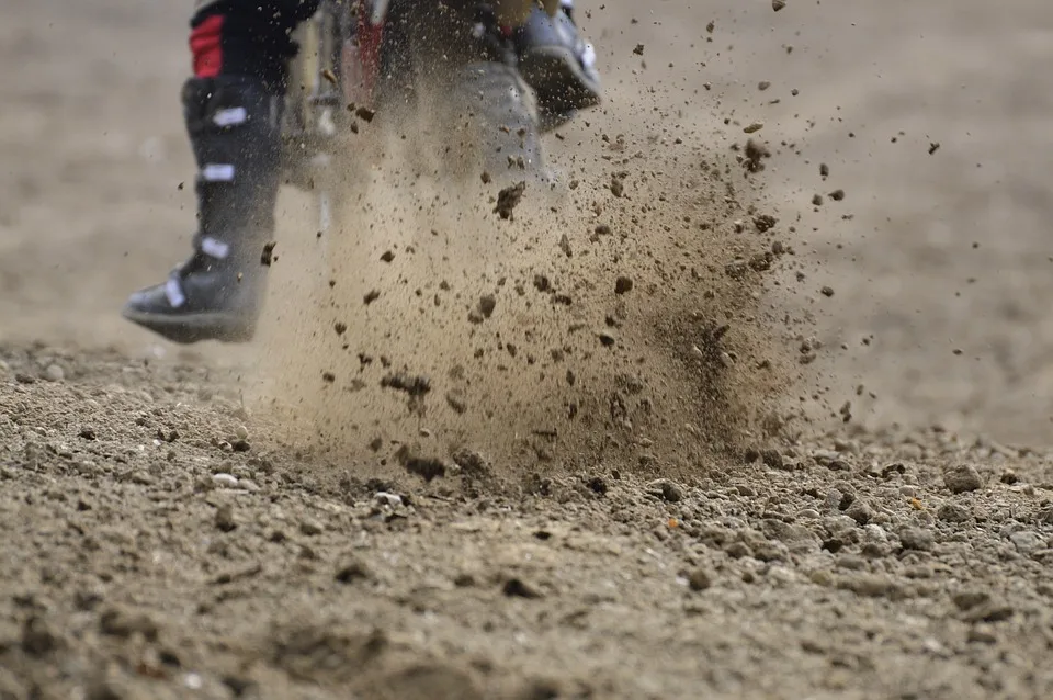 16-Jähriger bei Motorcross-Unfall in Hennef leicht verletzt