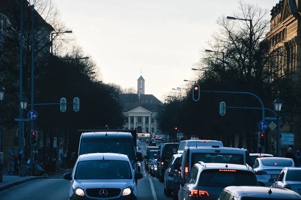 30 km/h auf Wormser Straße: Temporäre Geschwindigkeitsbegrenzung wegen Bauarbeiten