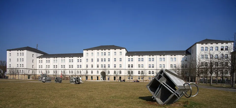 Amberg startet neue Aufkleberaktion zur Verbesserung der Müllabfuhr