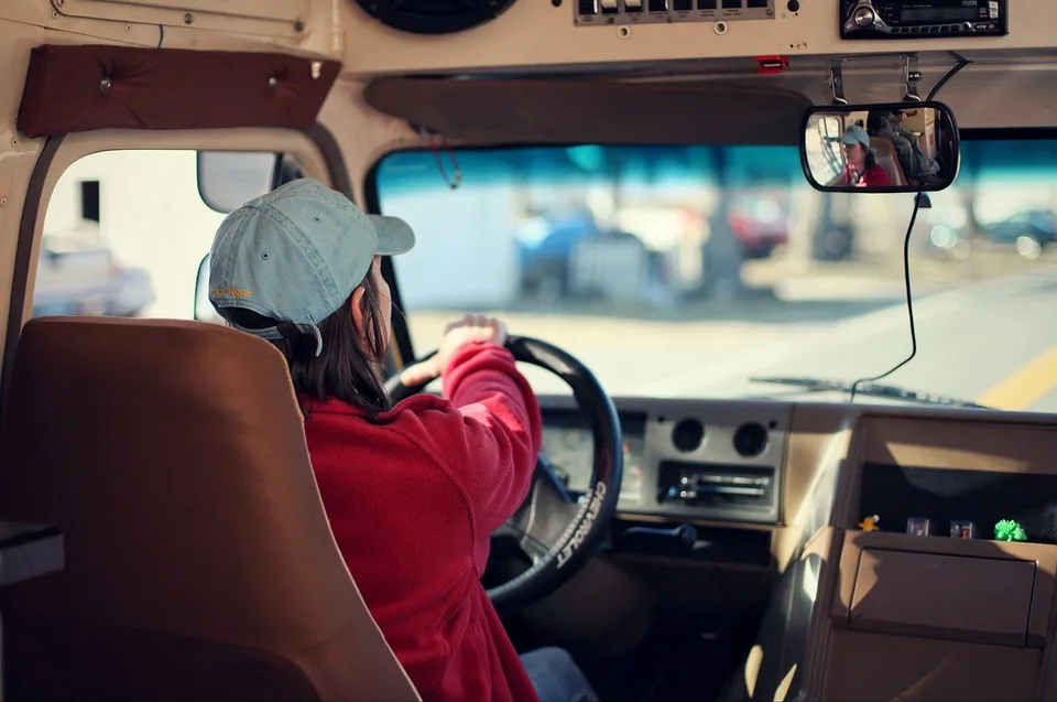 Belehrungsresistenz: Autofahrer trotz Entzug der Fahrerlaubnis erneut geschnappt