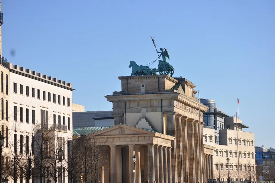 Brandenburger Landtag diskutiert nach Solingen: Konsequenzen und Reformen