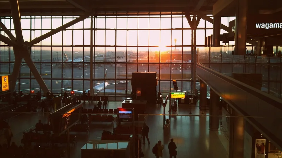 Chaos am Frankfurter Flughafen: Drohne stoppt 200 Flüge und sorgte für Ärger