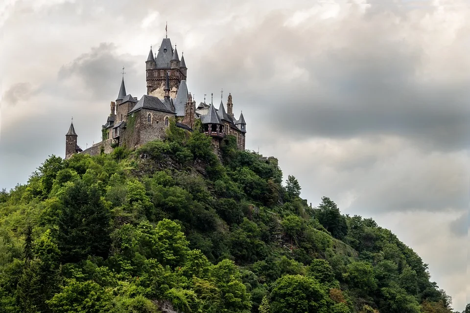 Cochem feiert: Heimat- und Weinfest begeistert mit Tradition und Genuss