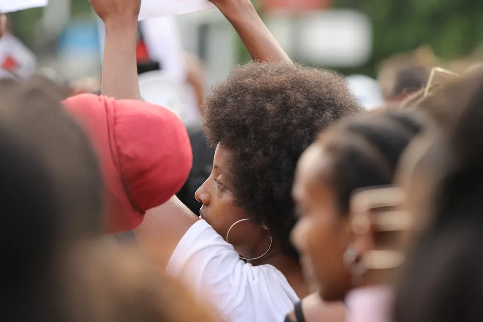 Eisenach: Friedliche Demo gegen Faschismus und Sozialkahlschlag