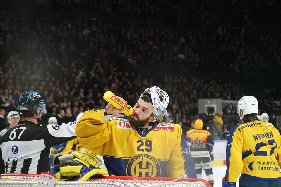 Eishockey-Saisonstart der Tigers im Schatten anhaltender Stadionbaustelle