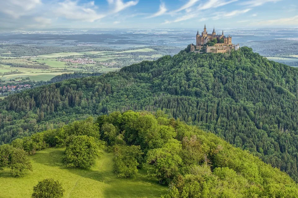 Entdecken Sie die Geschichte der über 900 Jahre alten Burg Gemen in Borken