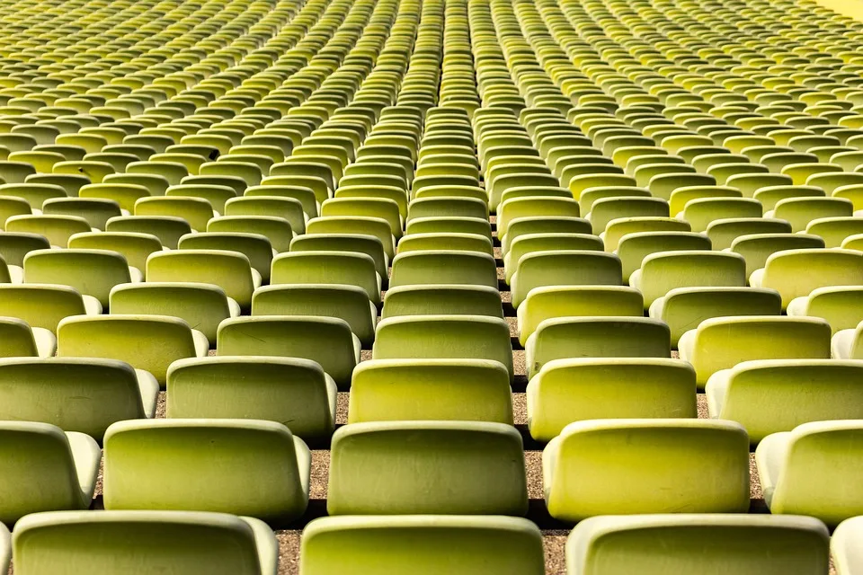 Erhöhte Sicherheitsvorkehrungen: Hofer Stadion bereit für hitziges Derby