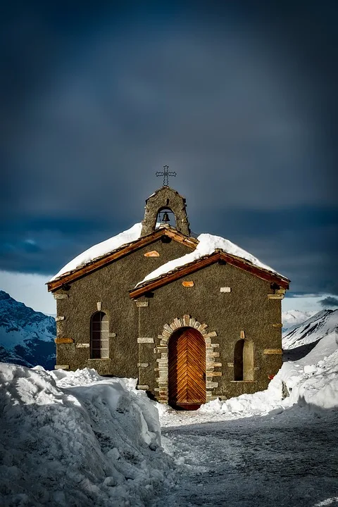 Feierlichkeiten zum 75. Geburtstag der St. Petri-Kirche in Döhren