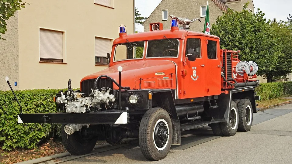 Feuer in Zarrendorf: Senior verursacht Brand beim Holzbearbeiten