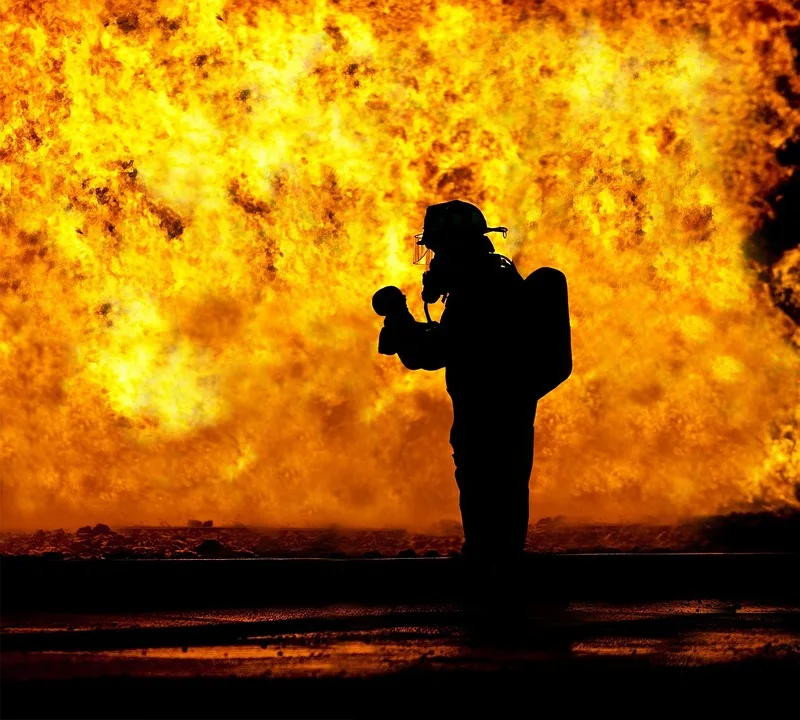 Feuerwehr Wassenberg reagiert schnell auf Gasaustritt im Industriegebiet