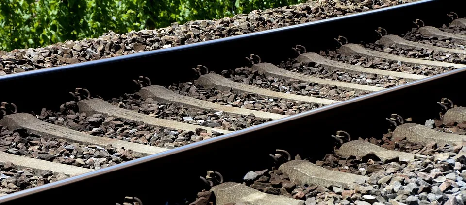 Großsanierung der Bahnstrecke Hamburg-Hannover: Ein Schritt zur Pünktlichkeit