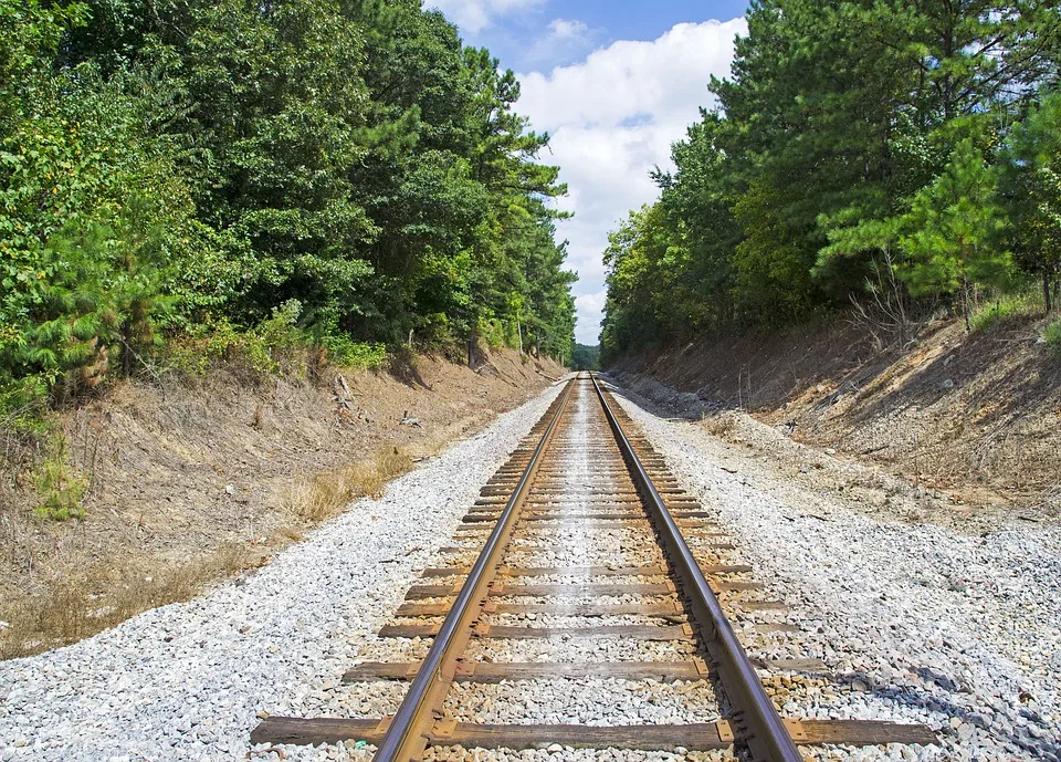 Haftbefehl am Kehler Bahnhof: Rumäne wegen Beleidigung festgenommen