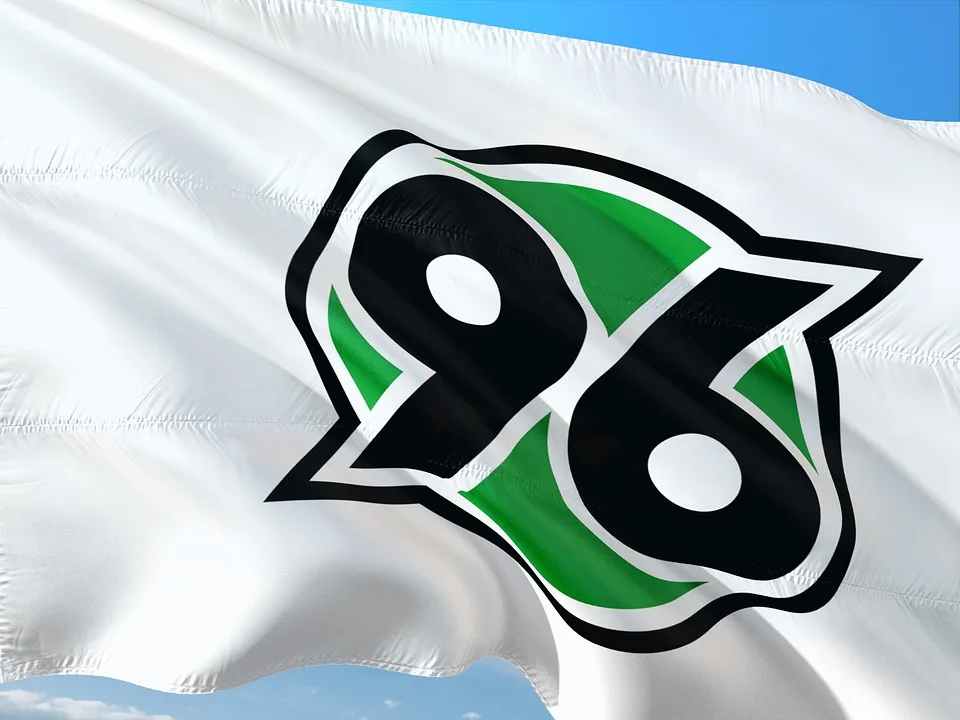 Hannover 96 und die Sea Devils: Rasenstreit und neue Wege für den Football