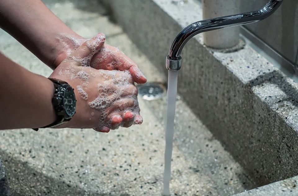 Intelligente Hygiene: Rostocker Klinik revolutioniert Händewaschen