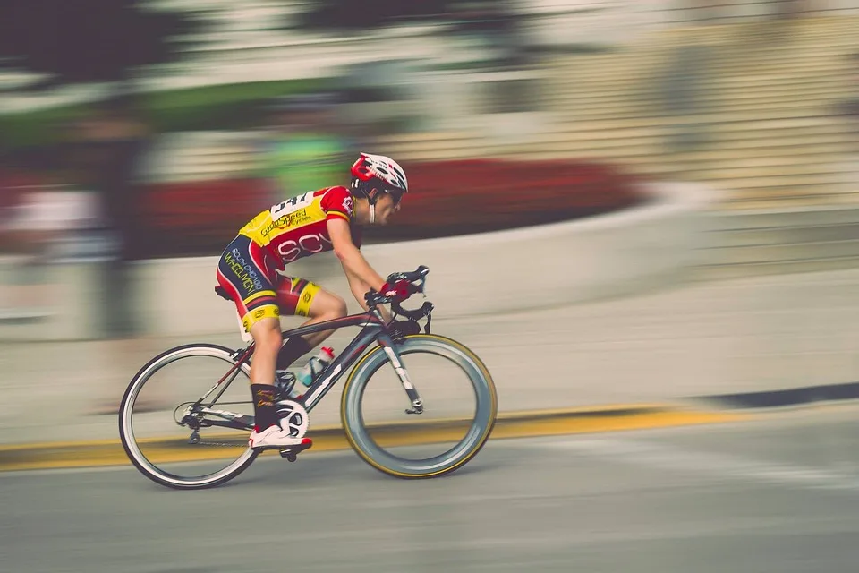 Kaden Groves gewinnt zweite Etappe der Vuelta a España in Ourém