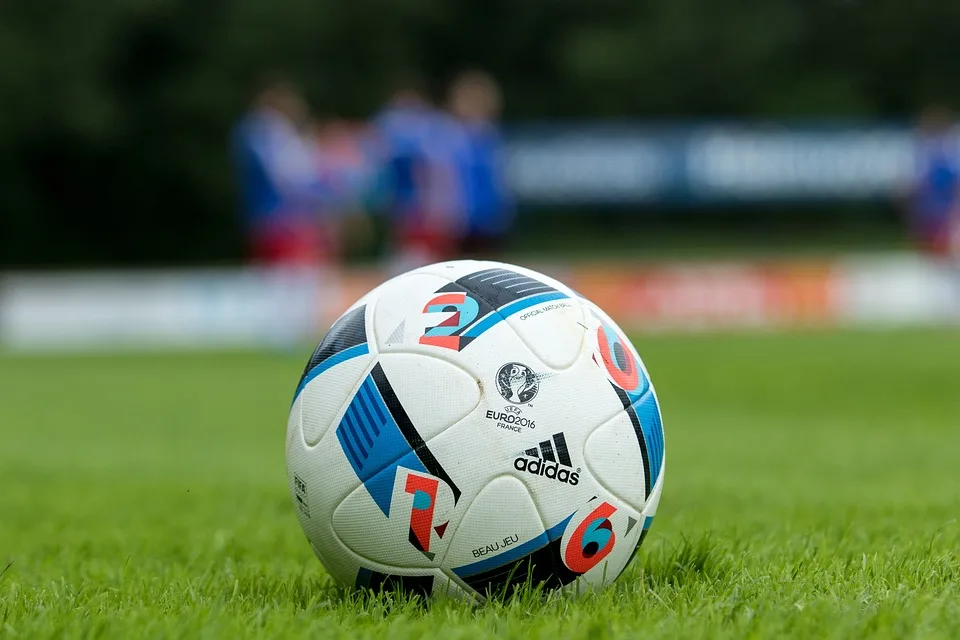 Nach fünf Niederlagen: TSV Rain sichert ersten Saisonsieg im Heimspiel