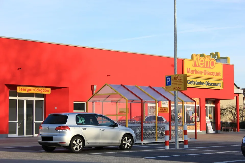 Netto begrüßt 110 neue Azubis: Starte deine Karriere im Einzelhandel!