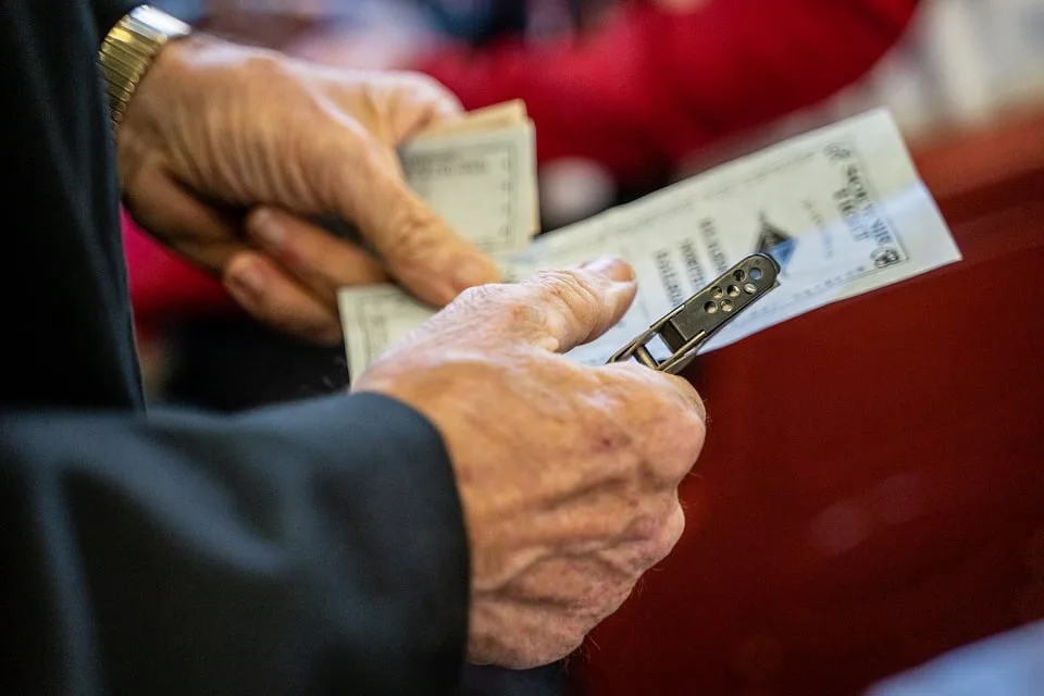 Neues Ticket-System im VRR: Nur noch Einzeltickets in Bussen und Bahnen