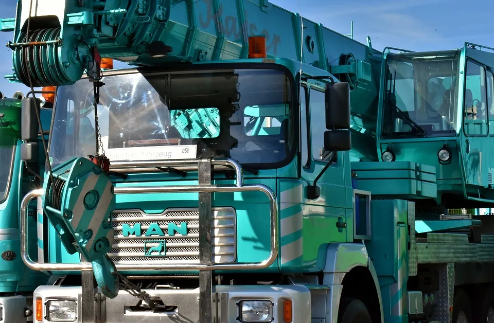 Polizei stoppt Lkw auf A67: Über 20 Mängel und kein TÜV festgestellt