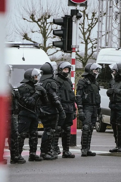 Polizei sucht Zeugen nach Verkehrsunfall und Einbrüchen in der Region