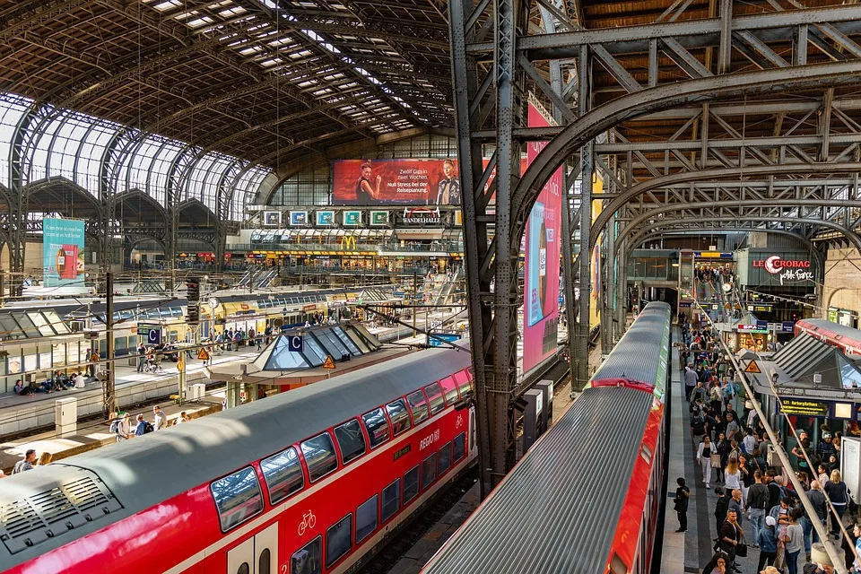 Ruhigere Nächte für Hamburg: Tempo 30 auf Hauptstraßen geplant