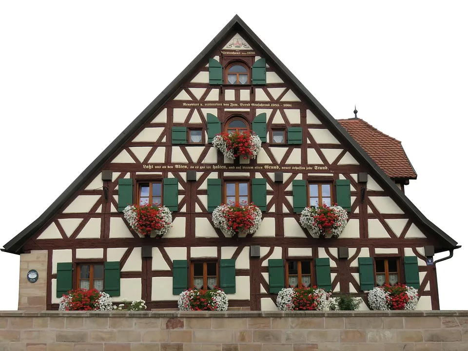 Sanierung des Heilig-Kreuz-Münsters: Ein Blick hinter die Gerüstwand