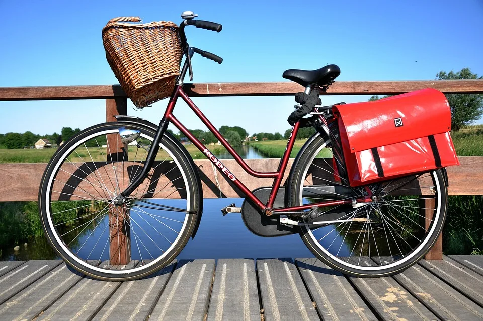 Schwerer Fahrradunfall in Bad Lippspringe: Radfahrerin verletzt