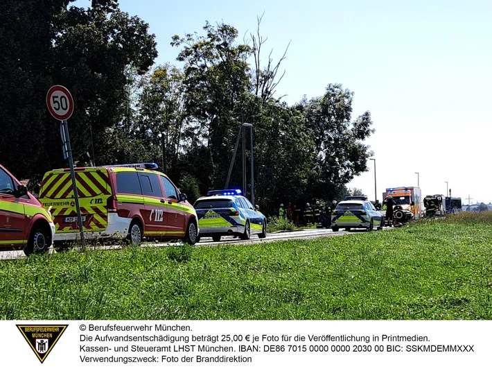 Tödlicher Unfall in Langwied: 57-Jähriger stirbt nach Porsche-Crash