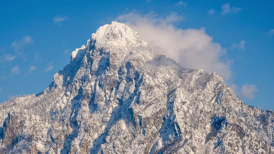 Tödlicher Wanderunfall: Bayernsteig an der Zugspitze fordert Leben