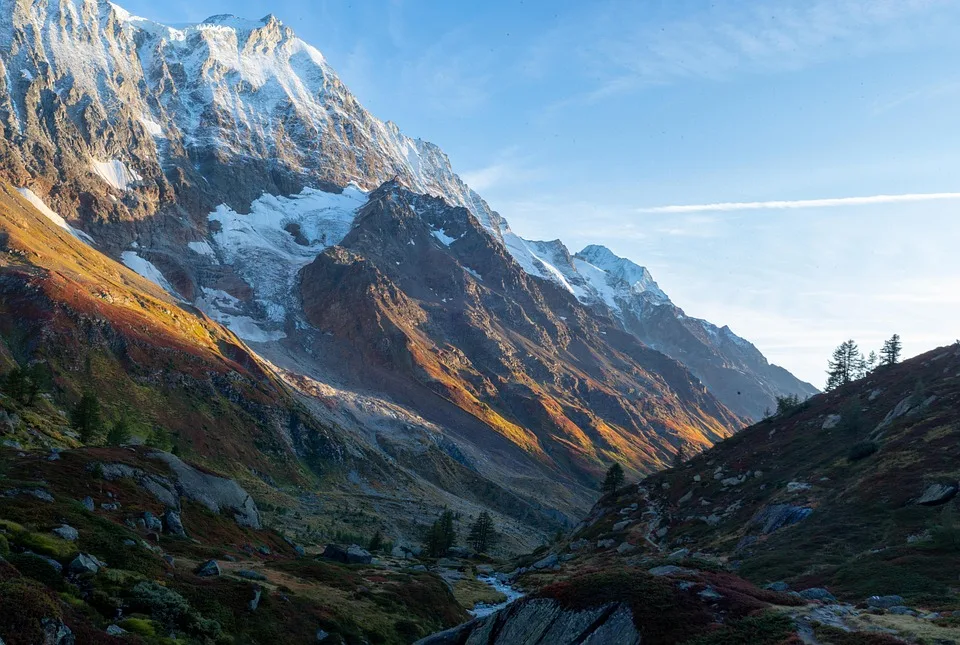 Tragödie auf dem Gletscher: Einsturz der Eishöhle fordert Leben