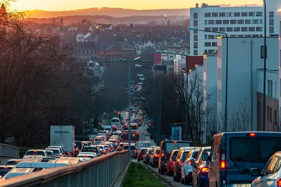 <p><strong>Verkehrsausschuss in Oldenburg: Uneinigkeit über Fahrradstraße und Parkzonen</strong></p>