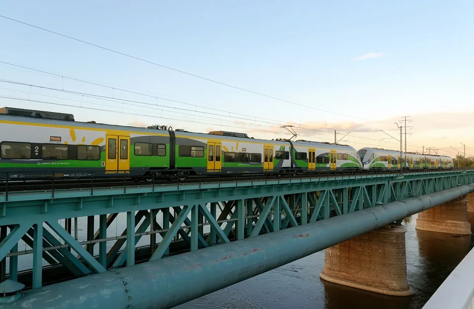 Zukunft des ÖPNV: Regiobus setzt auf Elektro, Wasserstoff und Digitalisierung