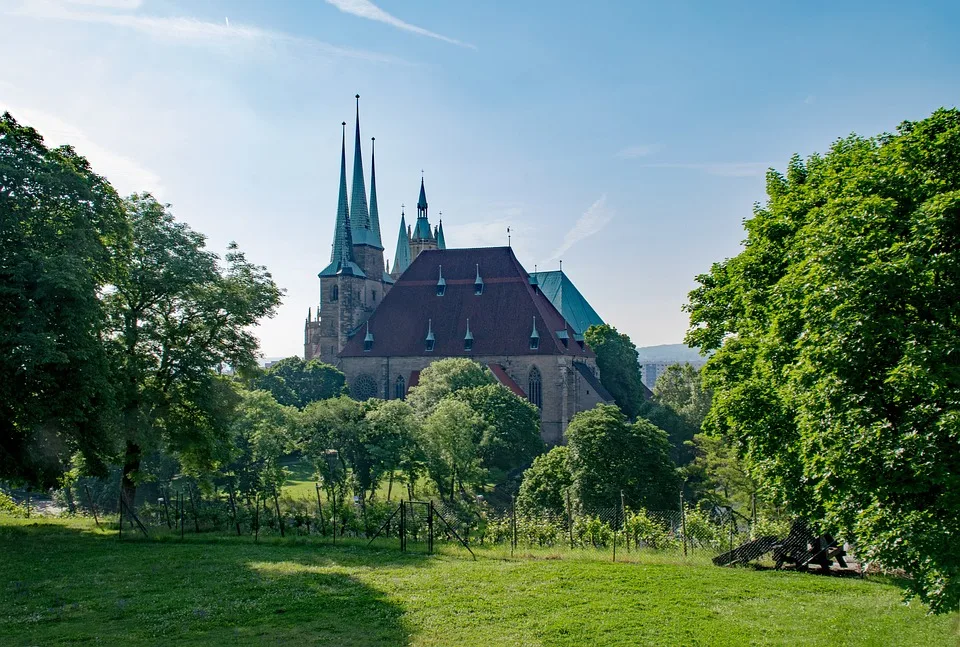 Zwischenfall auf Erfurter Domplatz: Wahlkampfveranstaltung erschüttert