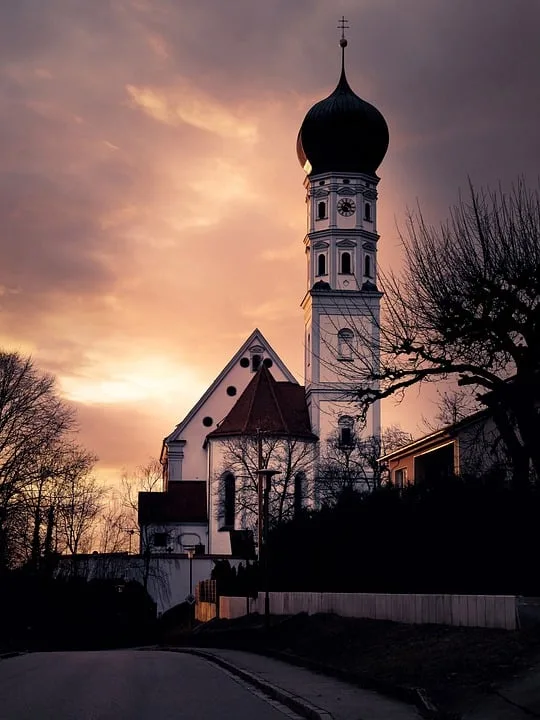 „Osterburgs Kirchenmusical: Eine Bühne für Martin Luther Kings Traum“