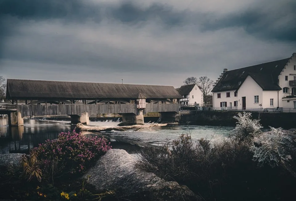 Böllen: Das kleinste Dorf mit starken Männer und großen Überraschungen!