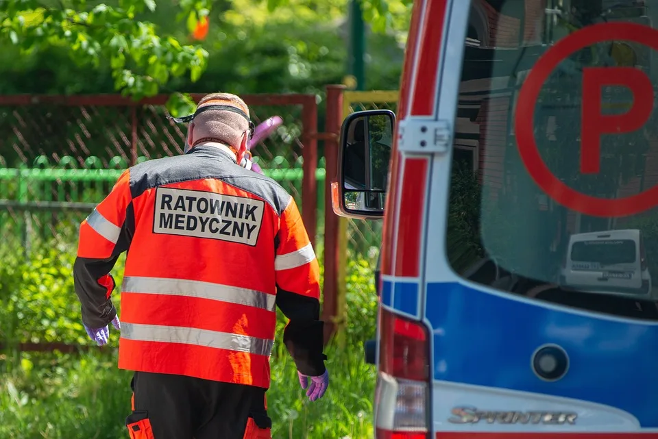 Brand in der LVR-Klinik: Polizisten greifen ein und retten die Situation