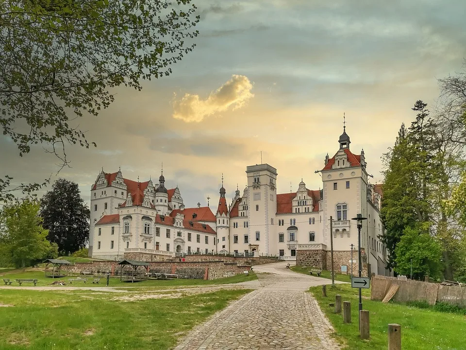 Brandenburg Und Sachsen Zukunftsmedizin Fuer Die Lausitz Gestartet.jpg