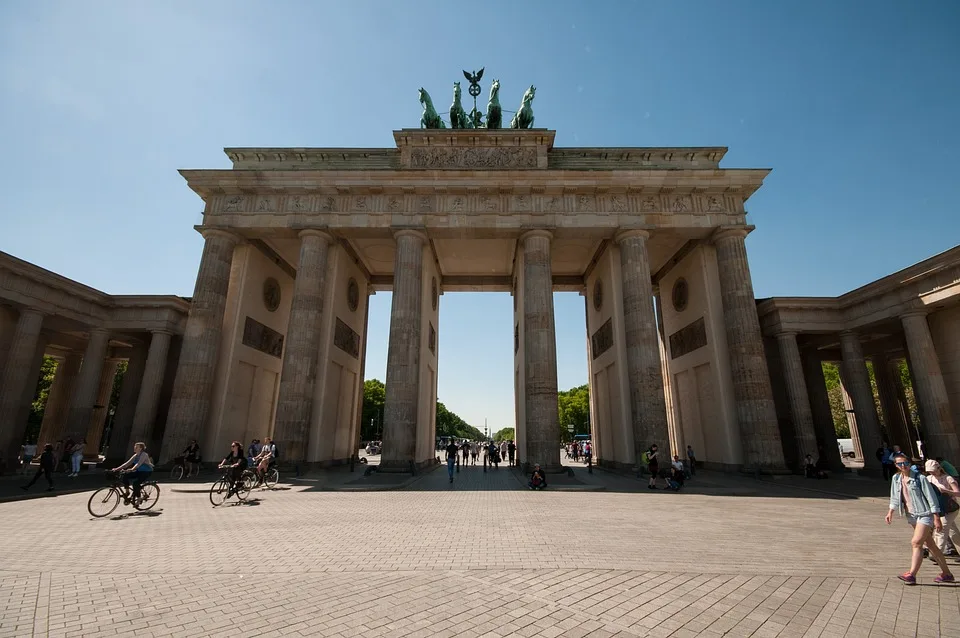 Brandenburg vor dem Showdown: AfD fordert Woidke heraus!