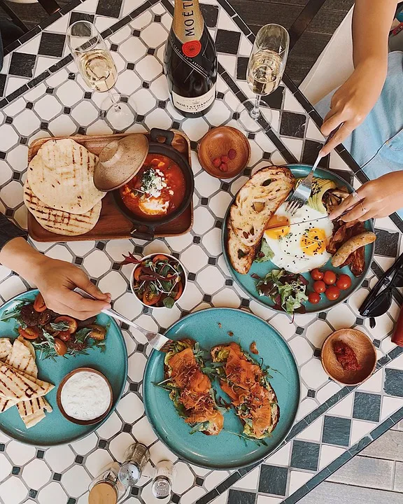 Bürgerbrunch am Schloss: Genuss, Spiele und Gutes tun für Kinder!