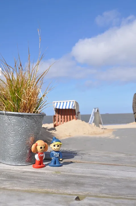 Cuxhaven-Duhnen: Der längste Sandstrand Niedersachsens erwartet Sie!